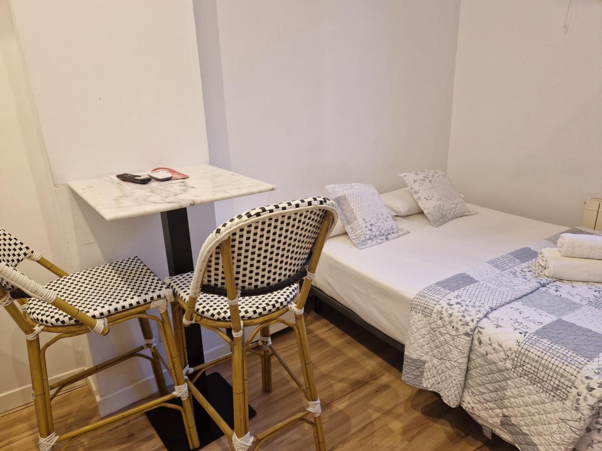 Hostal Andrea Sol 마드리드 외부 사진